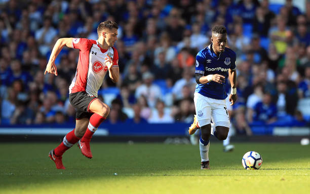 中场核心的 中场核心的